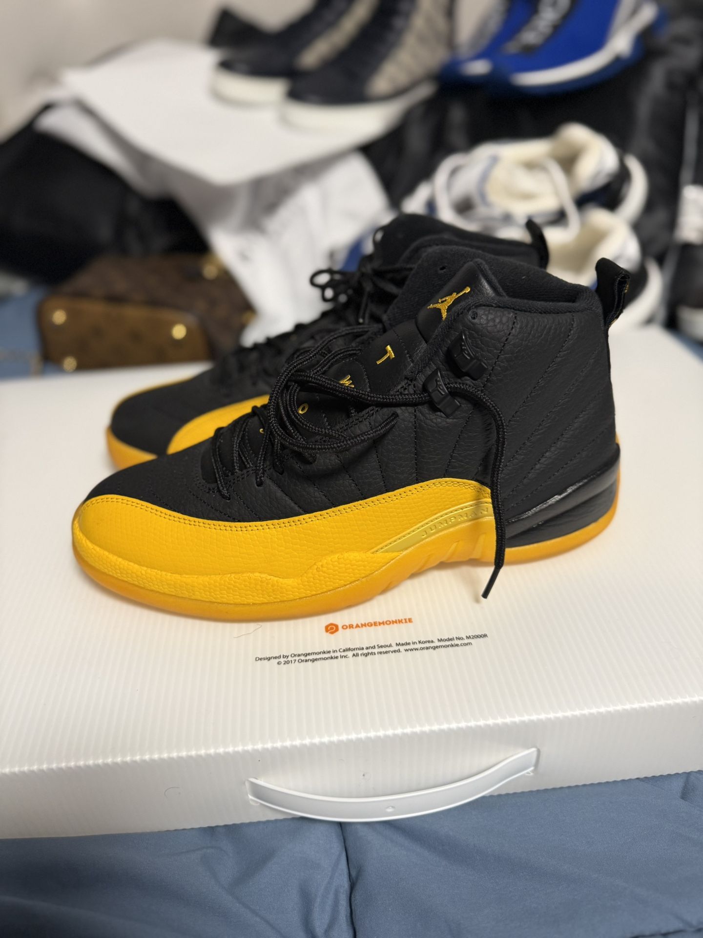 Jordan 12 Retro University Gold