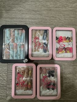 5 Sets Press-On Nails – Rhinestone & Bow Designs – Brand New – Sizes S/M/L