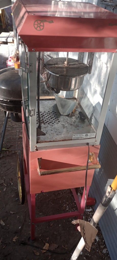 Popcorn Machine