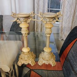 2 Candle holders