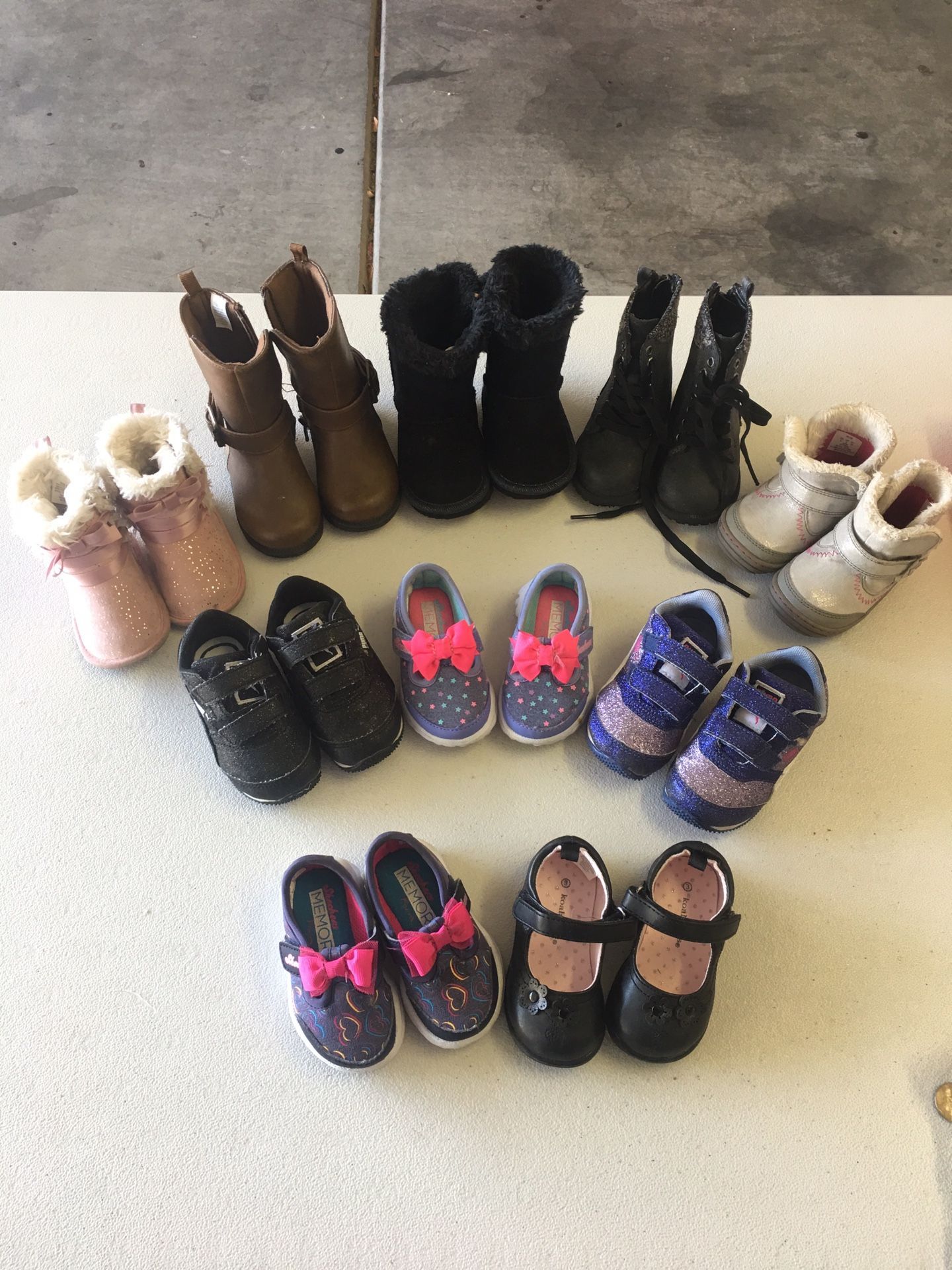 Toddler Shoes - Size 3 (Gently used)