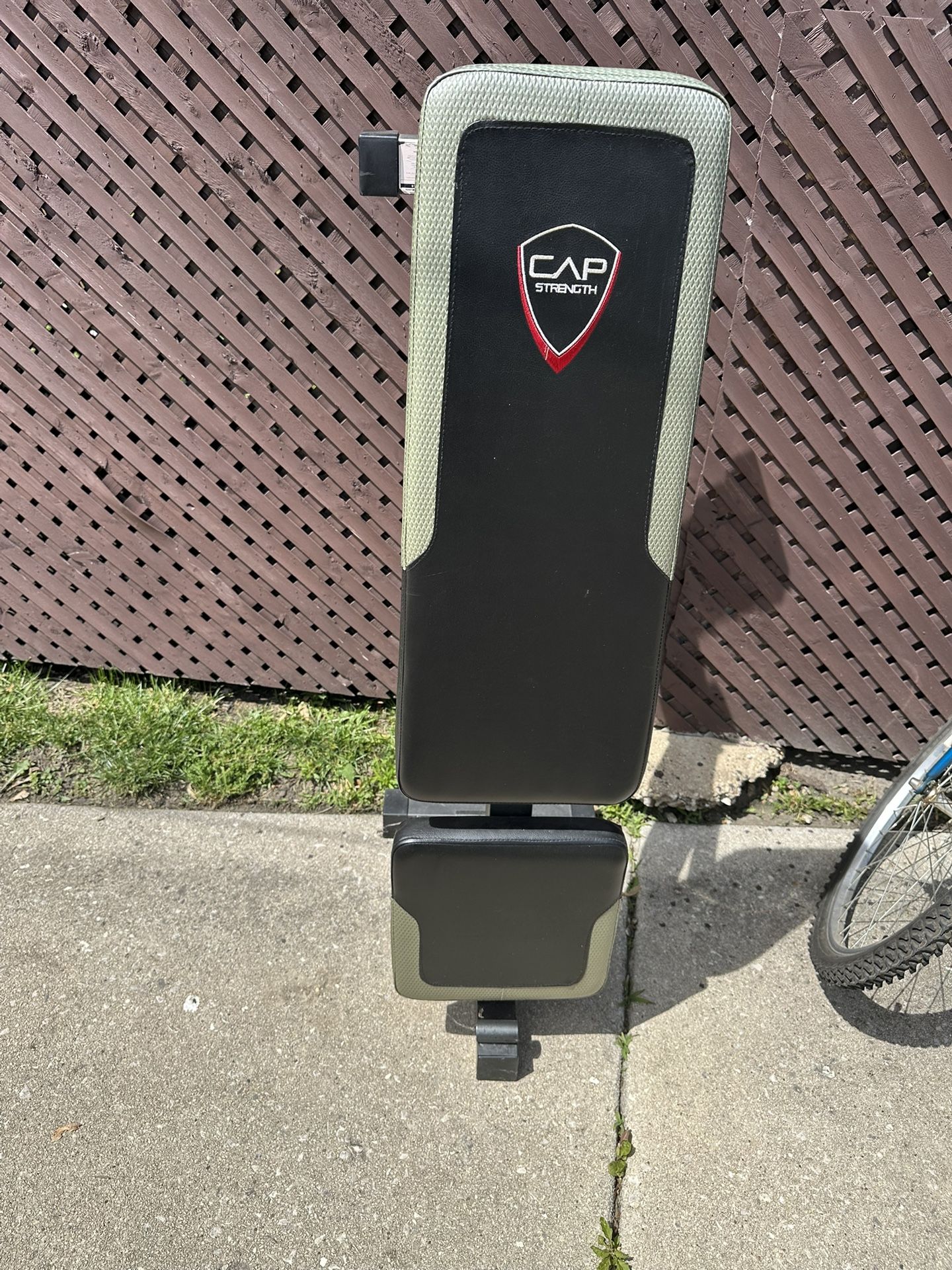 CAP Strength Weight Bench