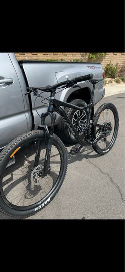 Giant Trance Mountain Bike – Mint / Never Ridden – Fox Suspension