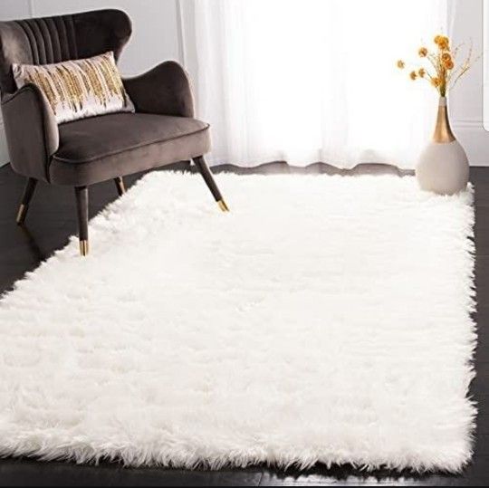 Ivory Rug