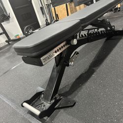 REP Fitness Black Wing