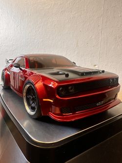 RC 1/10 DODGE CHALLENGER HELLCAT SRT Brushless AWD RTR RC Car