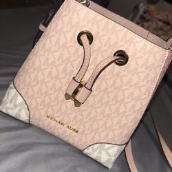 MK Purse 
