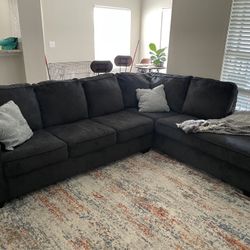 Sectional With Ottoman 