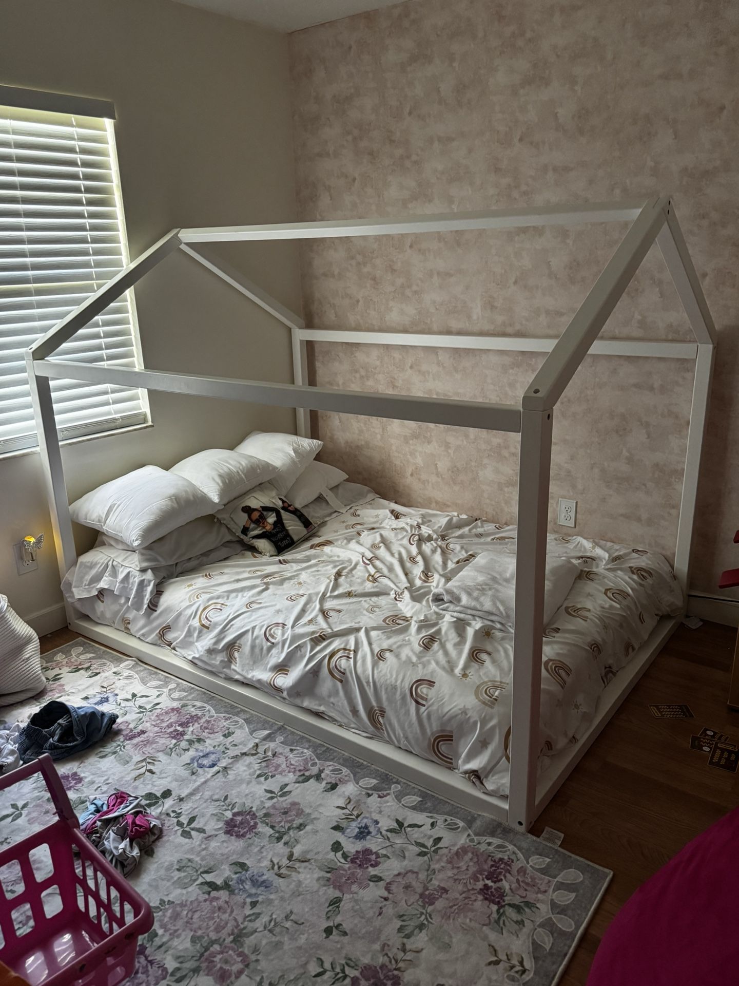 Matters & Bed Frame 