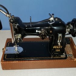 Pfaff 130 Sewing Machine