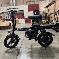 Folding electric bicycle