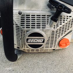 Echo Commercial Gas Chainsaw 