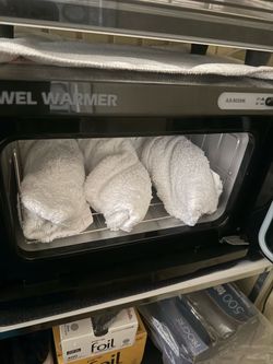 Towel warmer