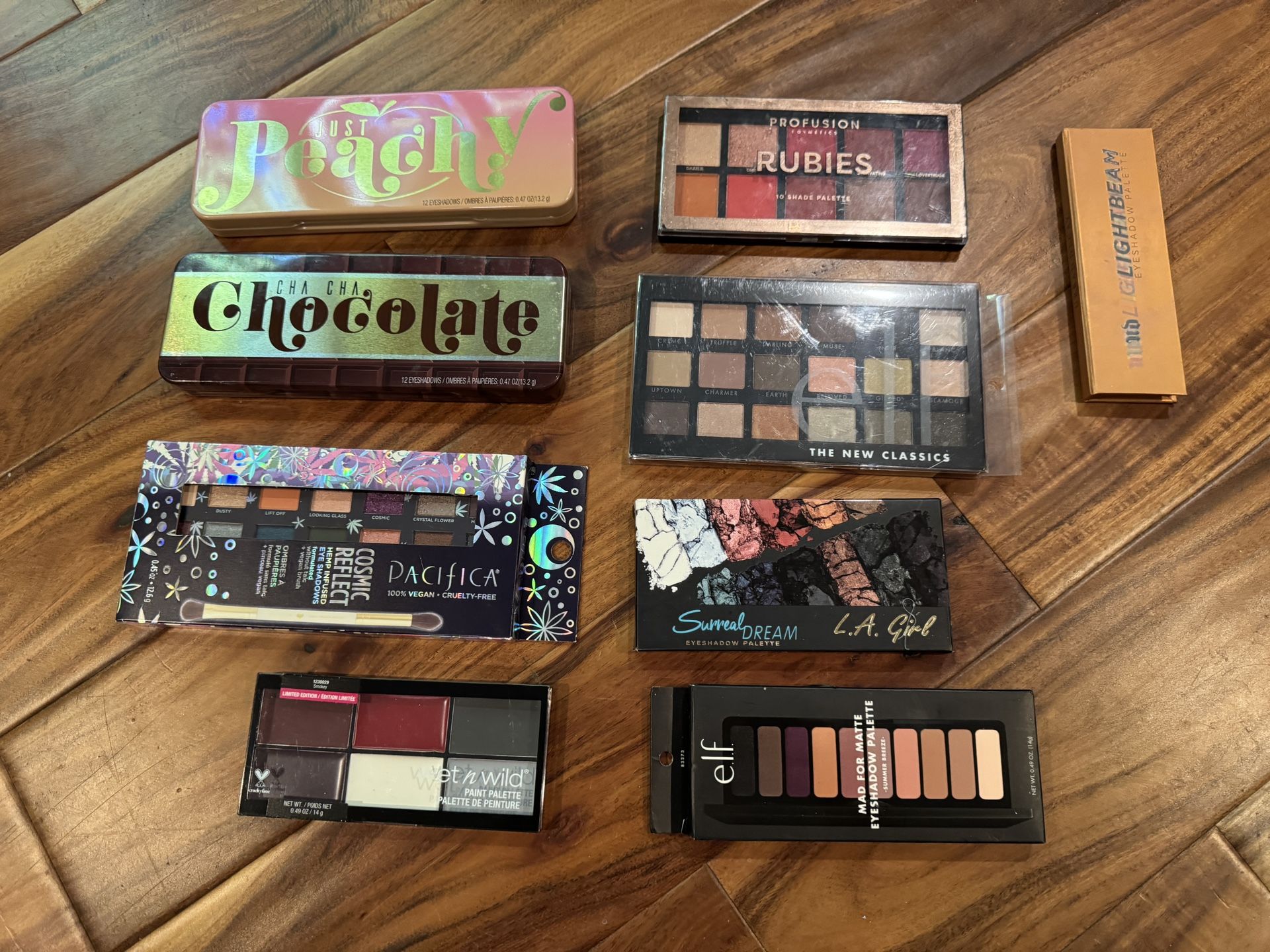 🎨 9 Eyeshadow Palettes – New & Gently Used – $20 for All