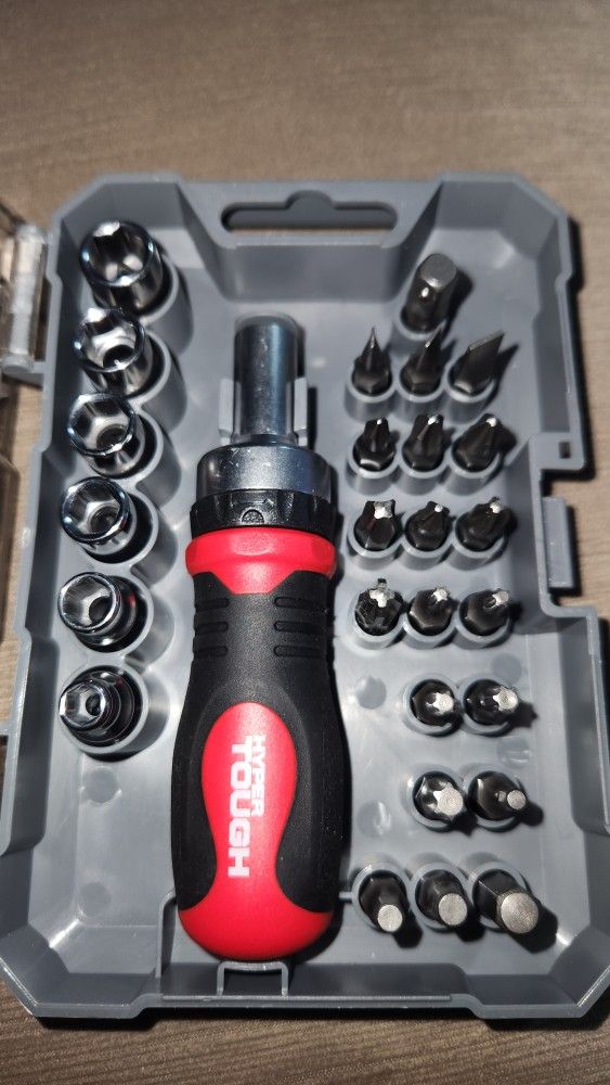 Hyoer Tough 25pc Socket And Bit Set