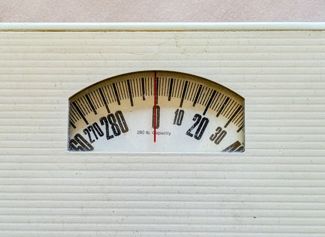 Scale Bathroom Accessory 10 X 10 Up To 280 Lb Capacity