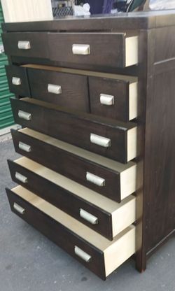DARK BROWN TALL  8 DRAWERS