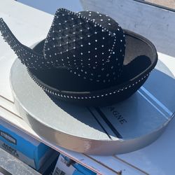 Elite Champagne Derby Hat