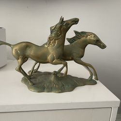 Mustangs Bronze Horses 