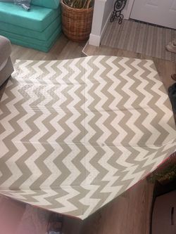 Baby floor pad