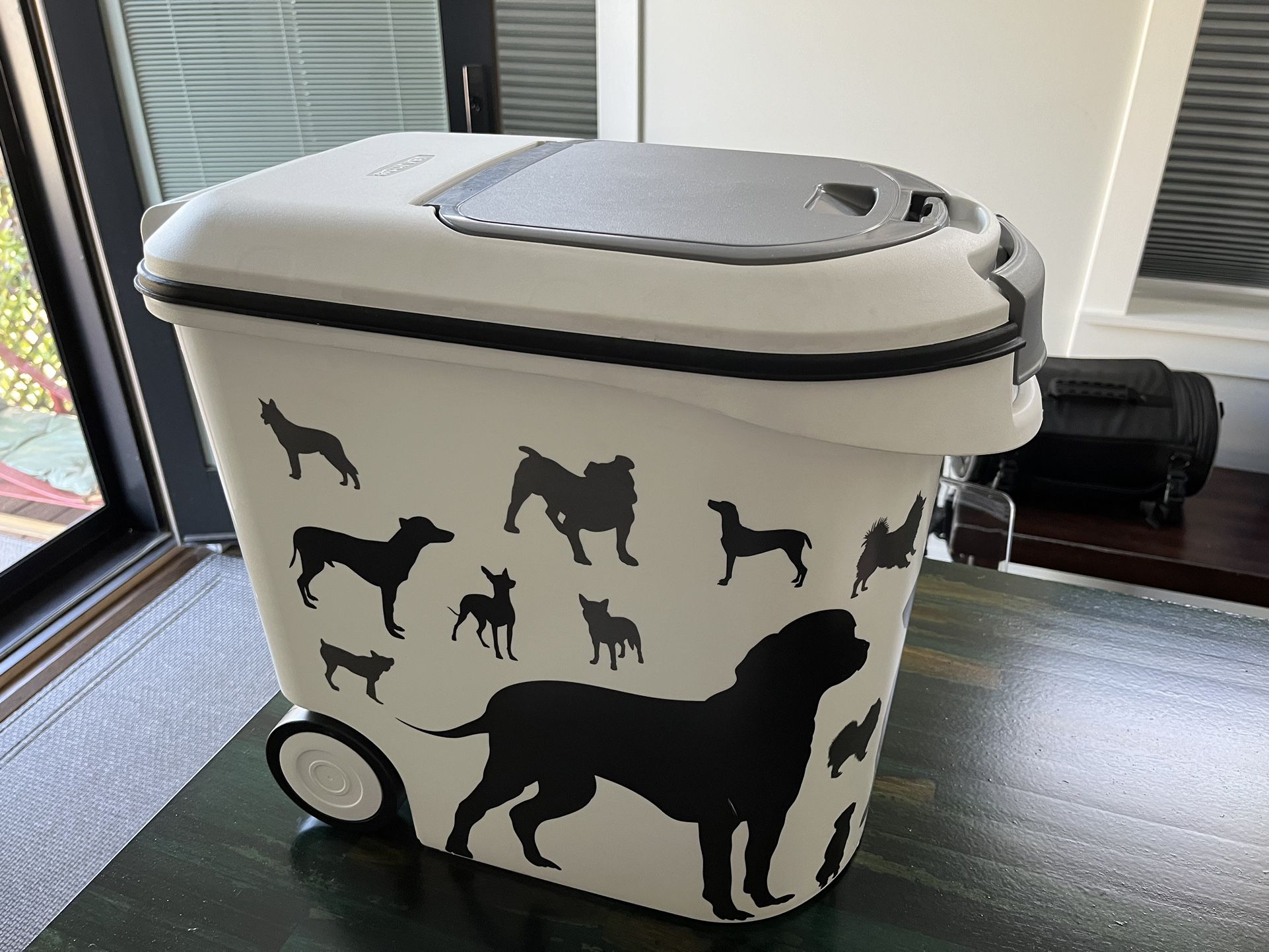 Dog Food Container - Clean
