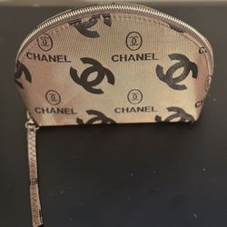 Set of 4 Make Up Cases