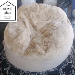 🚨 BIG SALE 🚨 Brand New Queen Chair- NEST Bunny Fur- Charcoal In Stock Ready For Delivery TODAY!! 🚛 