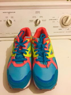 FILA SPORTS TENNIS SHOES