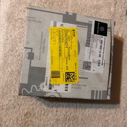 Mercedes Benz matte black hub cap