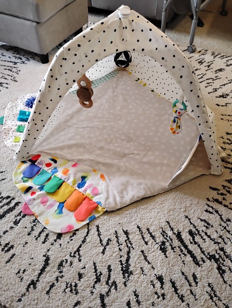 Lovevery The Play Gym