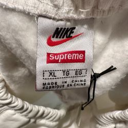 Nike Supreme Outfit for Sale in Portland OR OfferUp