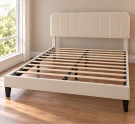Upholstered Platform Bed Frame with Headboard. Full Size.
