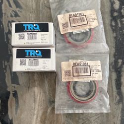 Chevy S10 Rear Axle Bearings and seals