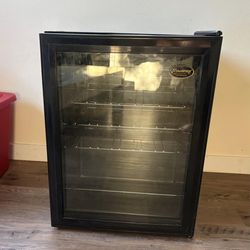 Wine Cooler Fridge- Vinotemp Los Angeles VT24