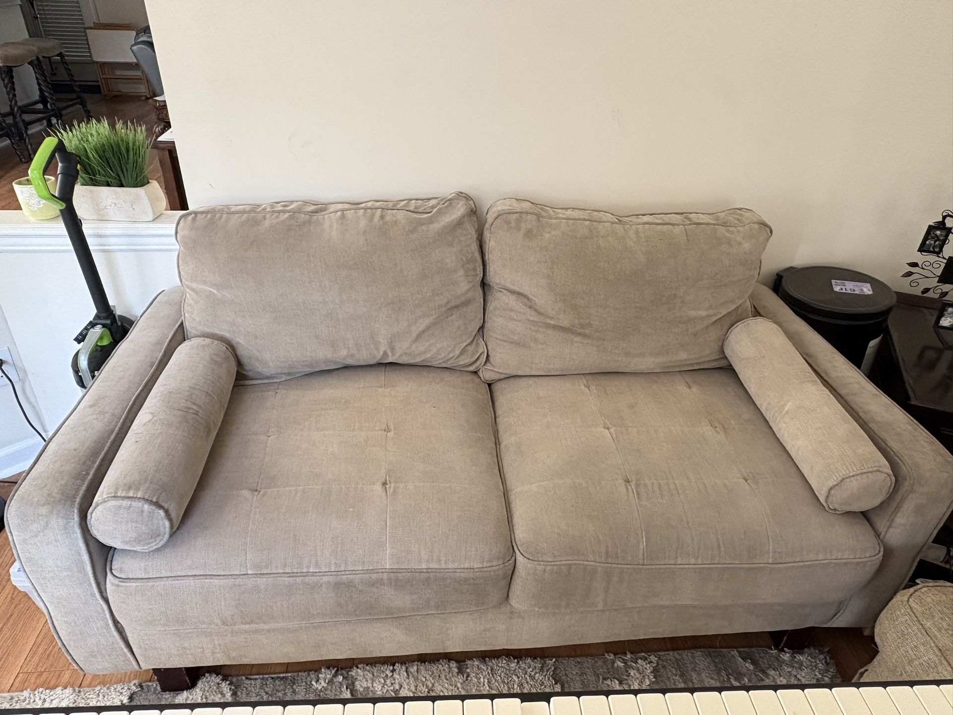 Loveseat