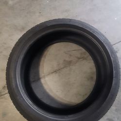 Michelin  235/40R19  Used (Great Condition)