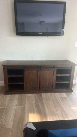 TV stand
