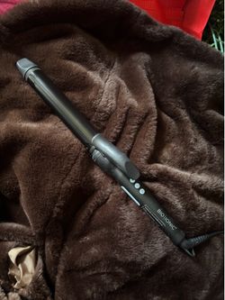 BIO IONIC LONG BARREL CURLING IRON