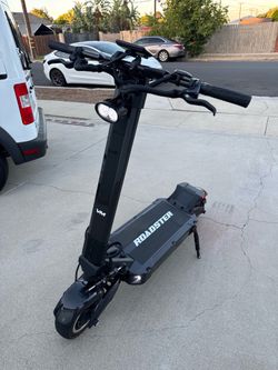Roadrunner electric scooter 80mph