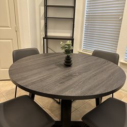 Dining table with matching Coffee Bar/Bakers Rack