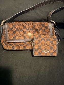 Coach Signature Crossbody Bag and Wallet Set