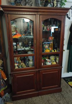 Double 2Piece CURIO WOOD CABINET IN VERY GOOD CONDITION -  Both Cabinets w/Lights