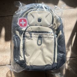 SwissGear Endure ScanSmart Laptop Backpack - TSA Approved Tech Backpack - Fits Most 17" Laptop - Multiple Organizer Pockets - Vintage Khaki