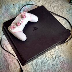 PlayStation 4 PS4 Slim 500GB w/ Games