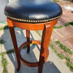 Swivel Stools 