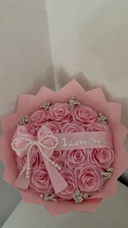 Valentine Day Gift/ Valentine Day Bouquet/ Flower Bouquet/ Flower Arrangement/ Ramos/ Valentine