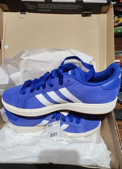 Adidas Mens 9 1/2 blue suede