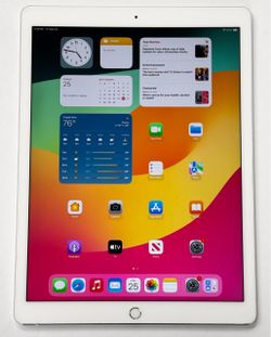 Apple iPad Pro 12.9” 2nd Gen 256GB A1670 Wi-Fi Silver Tablet
