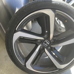 Tires and rims used