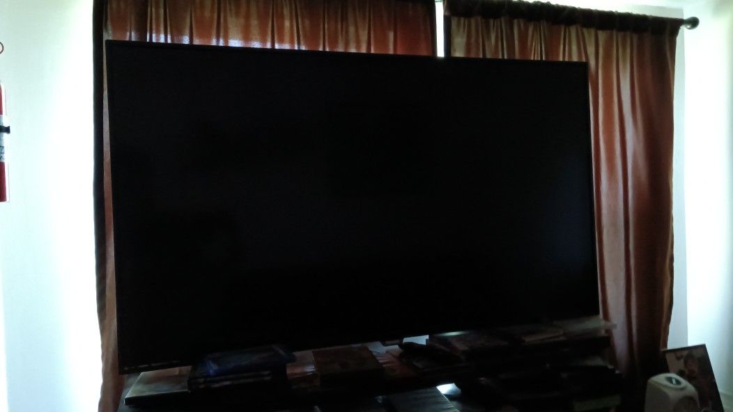 Big TV Phillip 60"